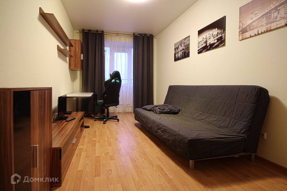 Сдаётся 1-комнатная квартира, 35 м²