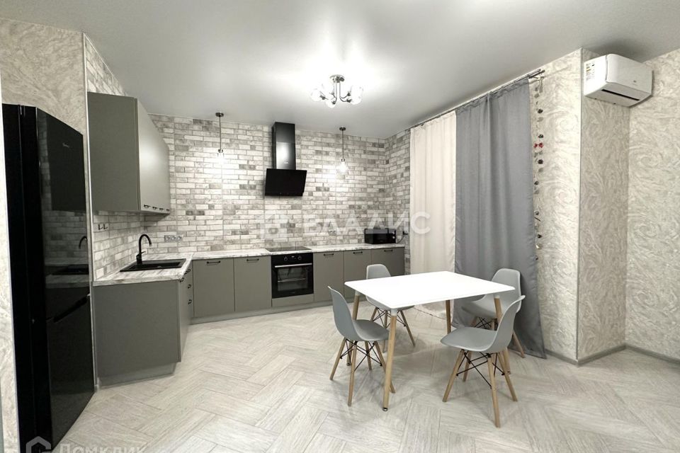 Продаётся 2-комнатная квартира, 64.6 м²