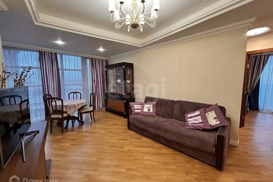 Сдаётся 2-комнатная квартира, 80 м²