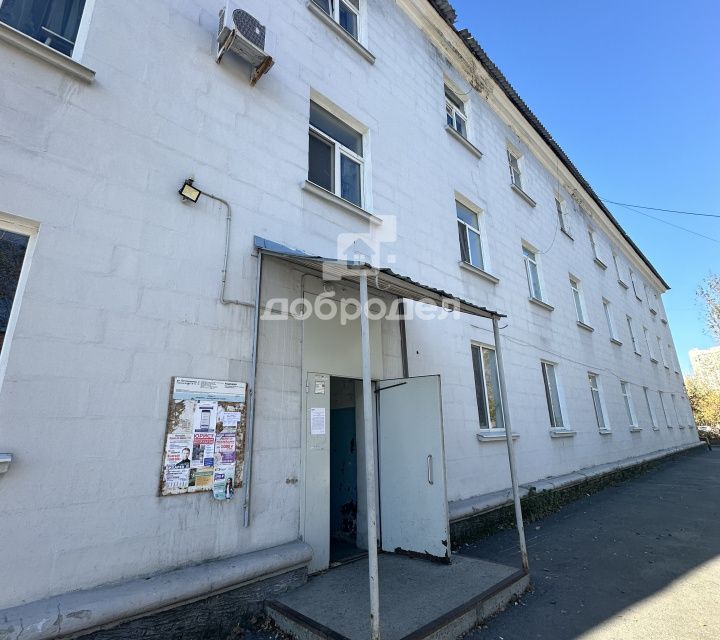 Продаётся 3-комнатная квартира, 52.6 м²