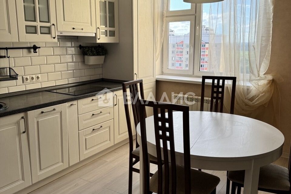Продаётся 2-комнатная квартира, 57.1 м²
