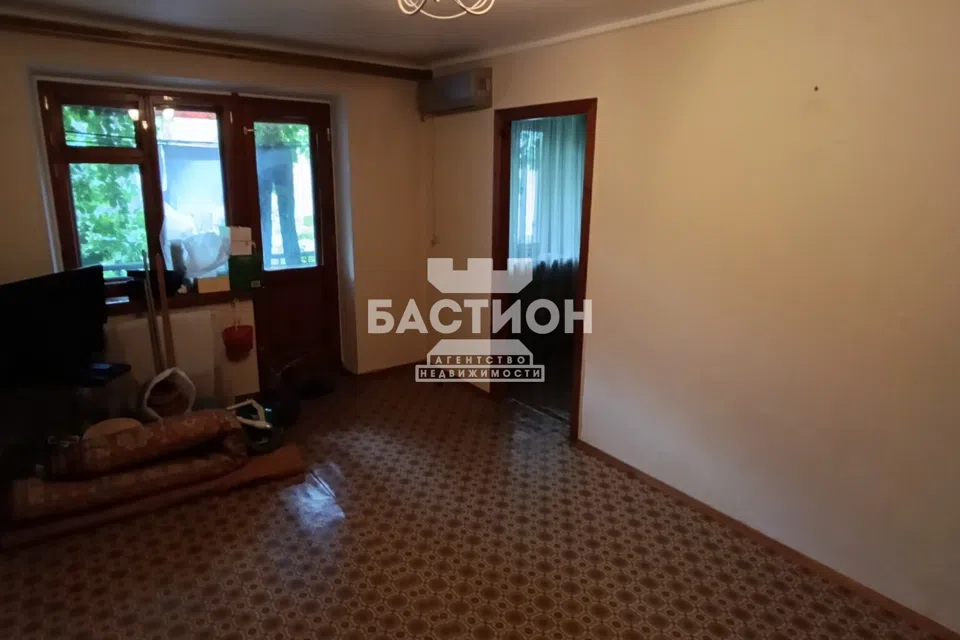 Продаётся 3-комнатная квартира, 56.3 м²