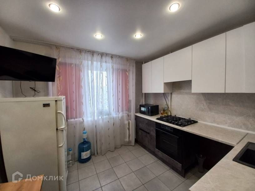 Продаётся 4-комнатная квартира, 77.5 м²
