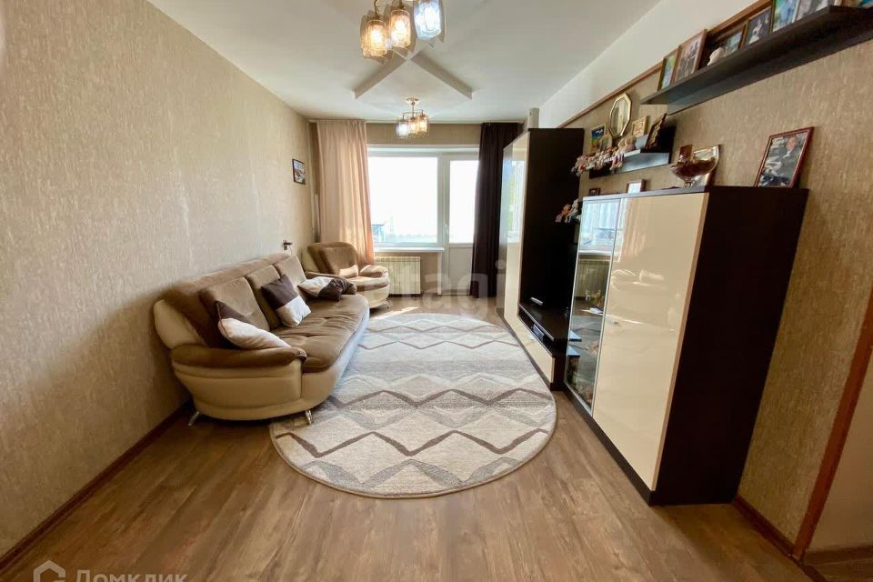 Продаётся 3-комнатная квартира, 59.3 м²