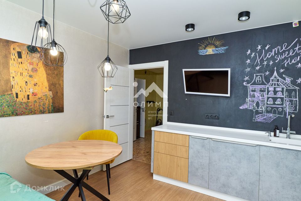 Продаётся 2-комнатная квартира, 66 м²