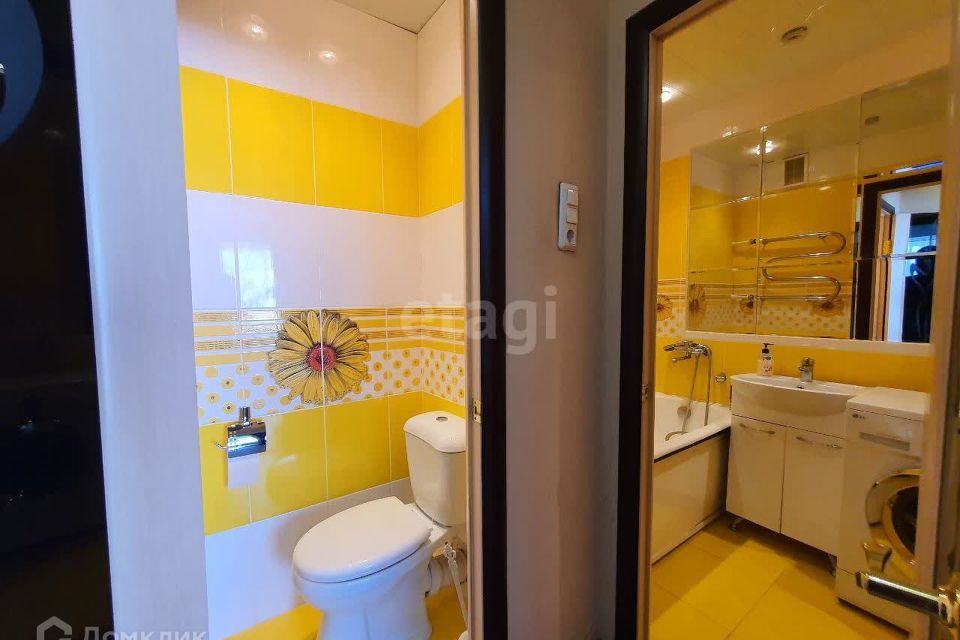 Продаётся 2-комнатная квартира, 55.9 м²