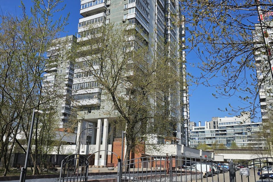 Продаётся 1-комнатная квартира, 37.5 м²