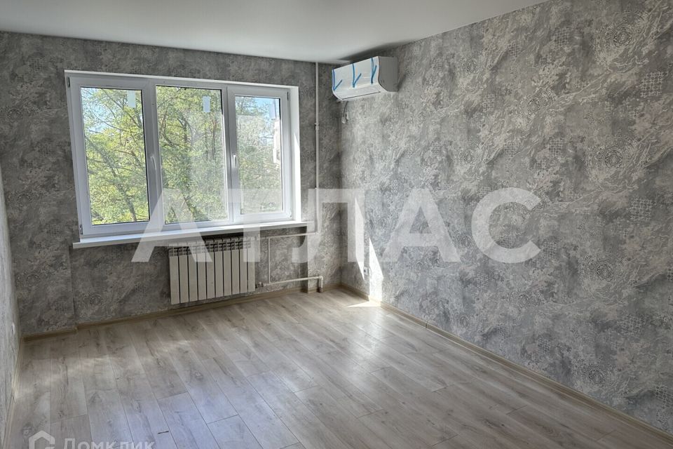 Продаётся 2-комнатная квартира, 40.5 м²