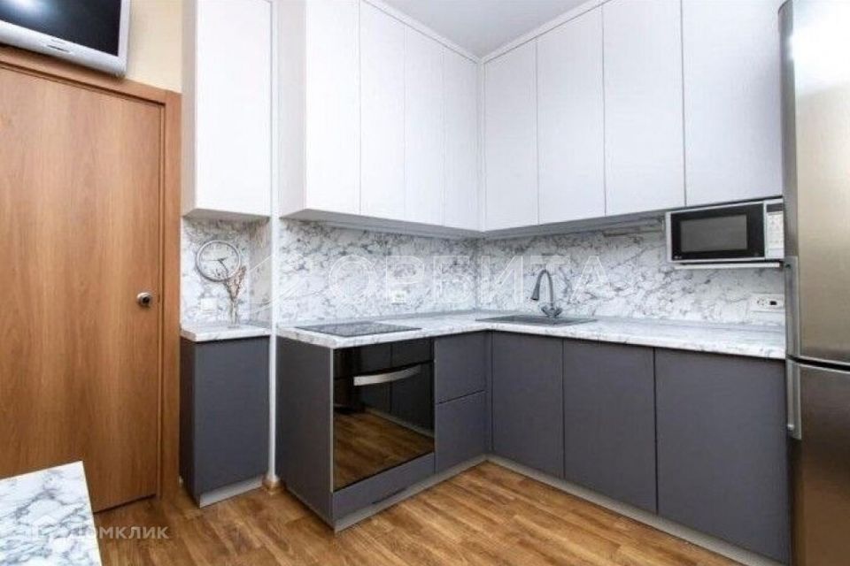 Продаётся 1-комнатная квартира, 37 м²