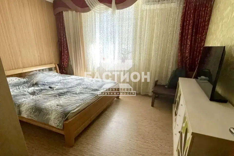 Продаётся 3-комнатная квартира, 66.7 м²