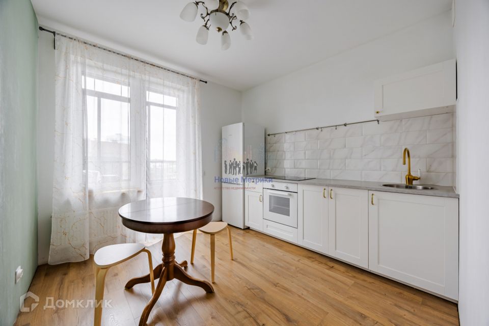 Продаётся 1-комнатная квартира, 38 м²