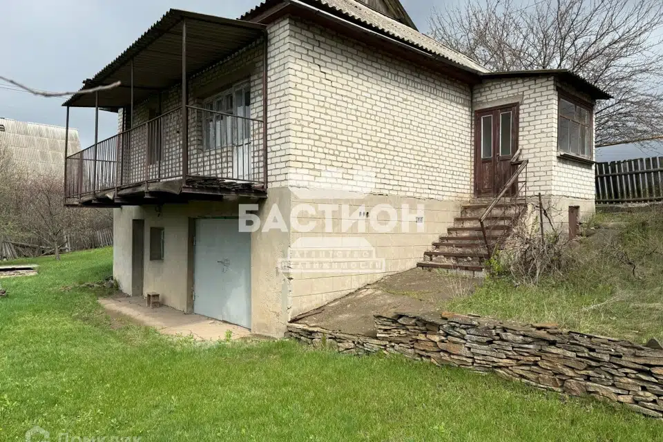 Продаётся 2-этажный дом, 100 м²