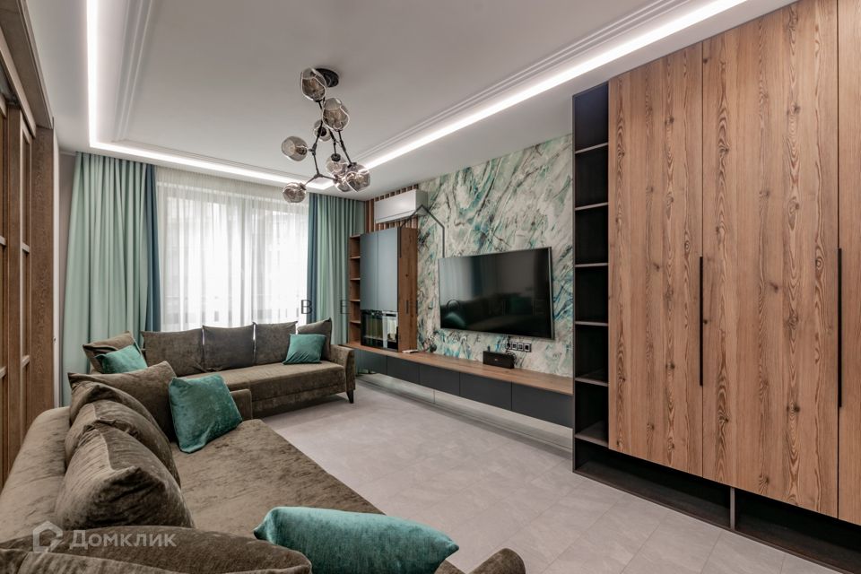 Сдаётся 2-комнатная квартира, 75 м²