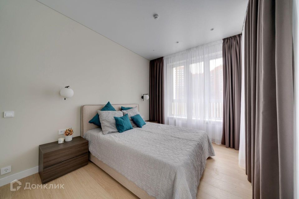 Сдаётся 4-комнатная квартира, 100 м²