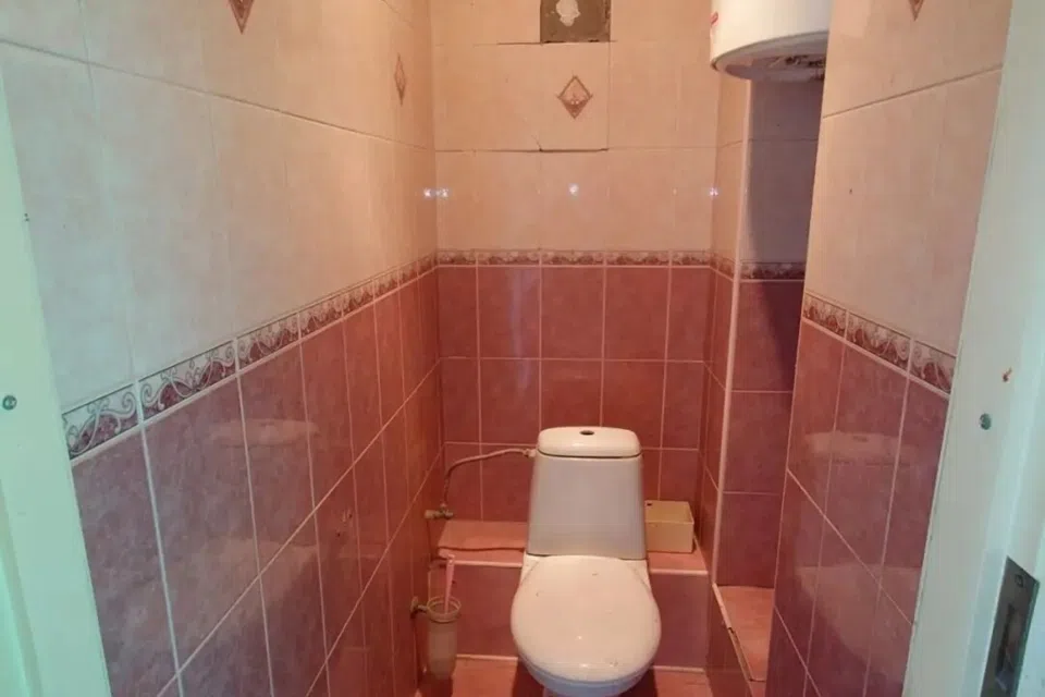 Продаётся 4-комнатная квартира, 82 м²