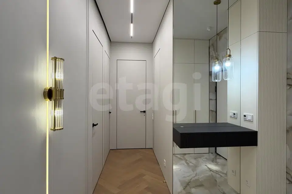 Продаётся 3-комнатная квартира, 63.7 м²