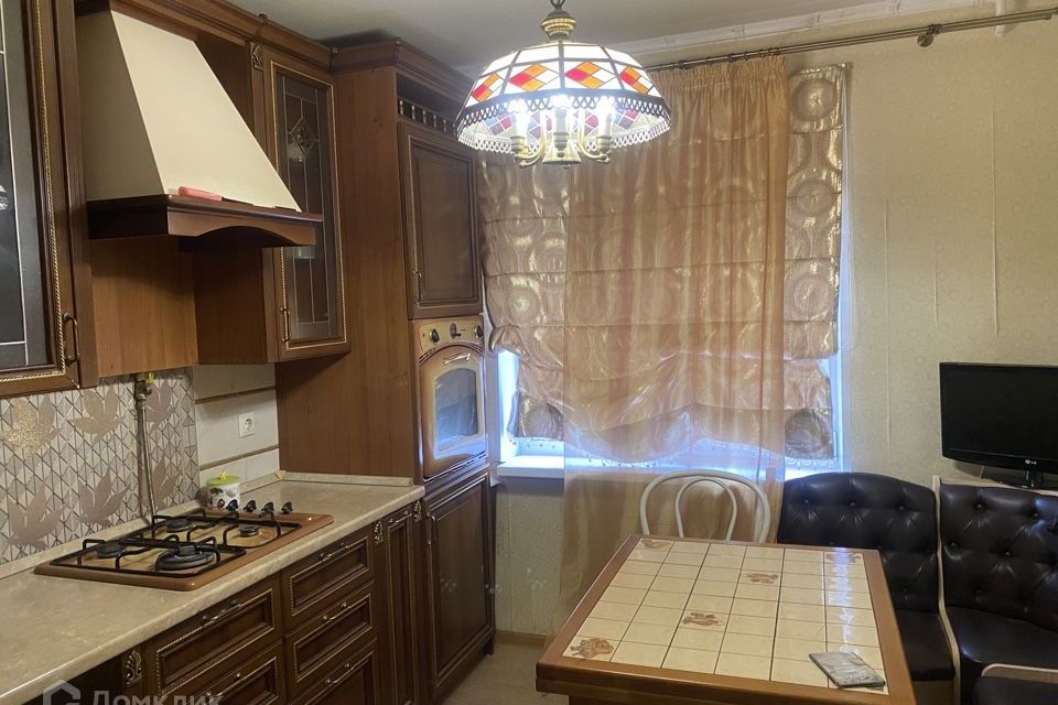 Сдаётся 3-комнатная квартира, 57 м²