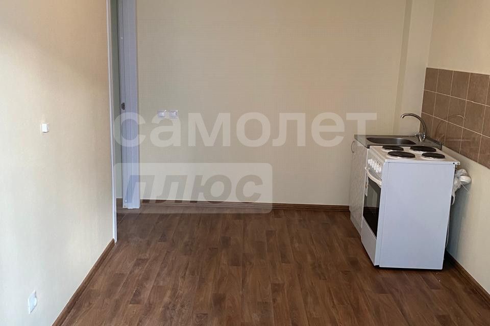 Продаётся 1-комнатная квартира, 38 м²