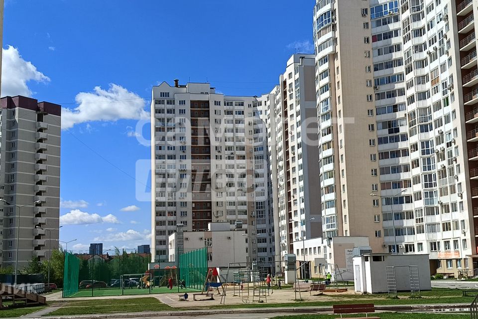 Продаётся 1-комнатная квартира, 47.4 м²