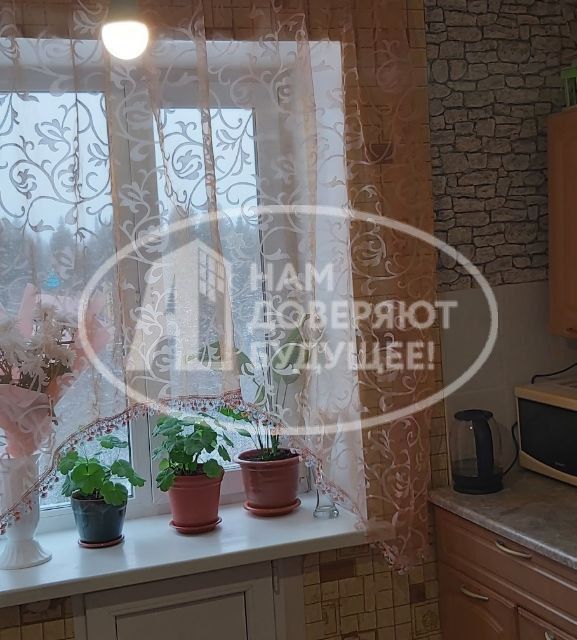 Продаётся 3-комнатная квартира, 69.6 м²