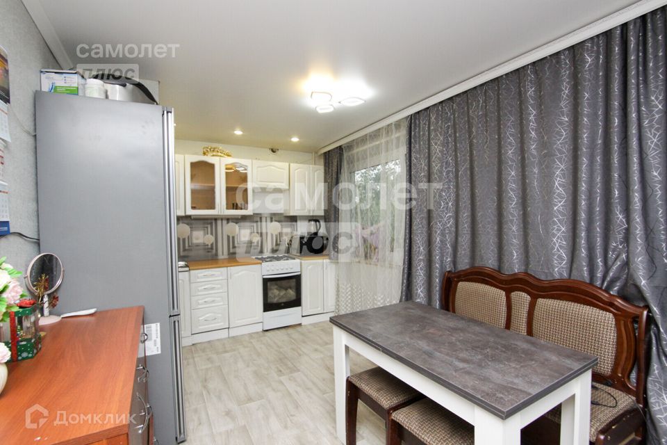 Продаётся 3-комнатная квартира, 65.2 м²