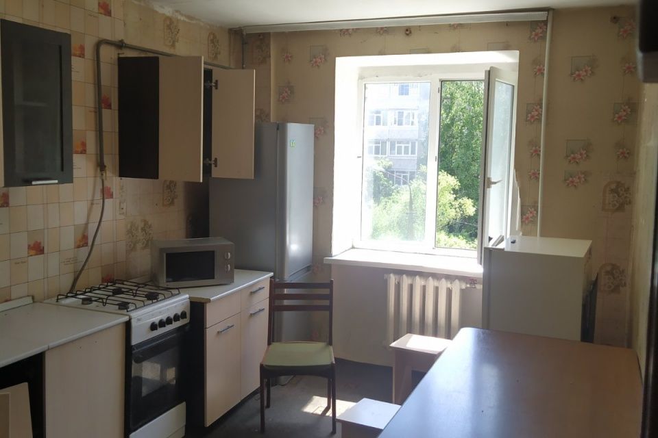 Сдаётся 2-комнатная квартира, 58 м²
