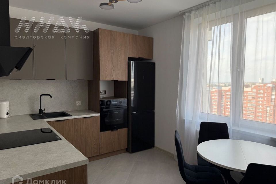 Сдаётся 2-комнатная квартира, 68 м²
