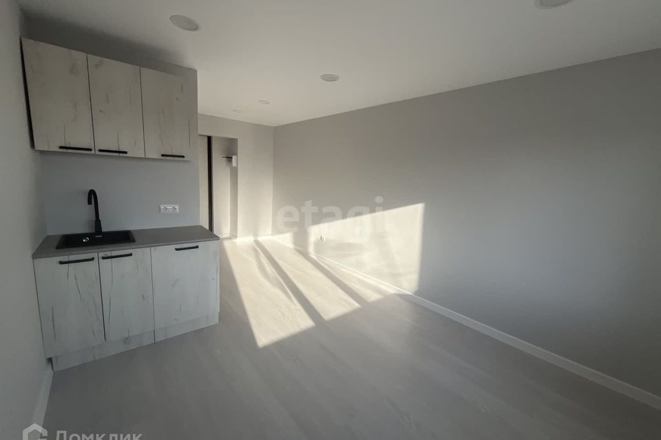 Продаётся 1-комнатная квартира, 17.6 м²