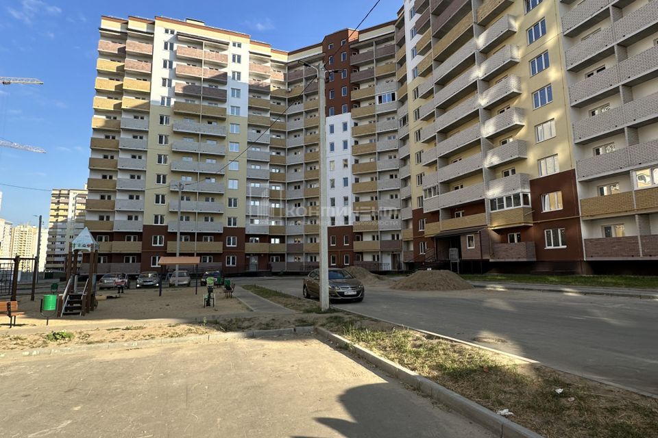 Продаётся 1-комнатная квартира, 37.7 м²