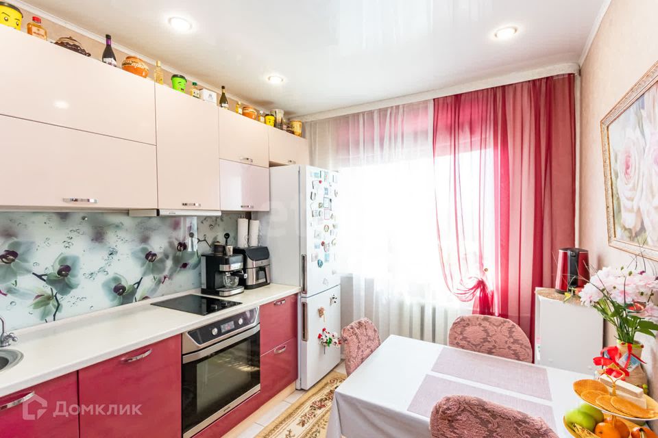 Продаётся 3-комнатная квартира, 65.7 м²