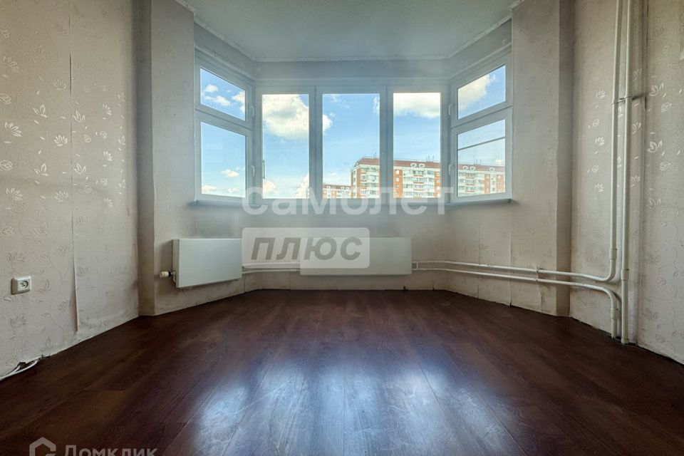 Продаётся 2-комнатная квартира, 65 м²