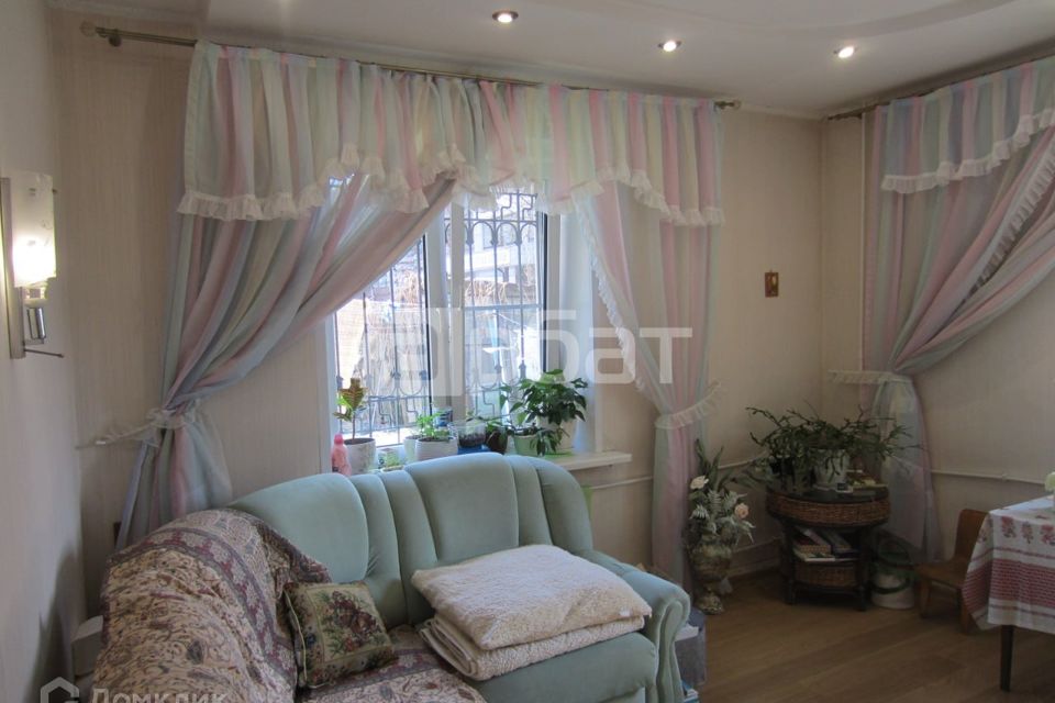 Продаётся 2-комнатная квартира, 60 м²