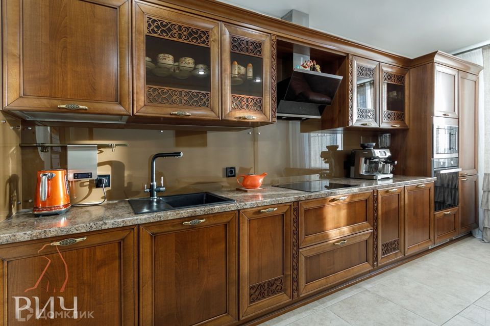 Продаётся 2-комнатная квартира, 52.3 м²