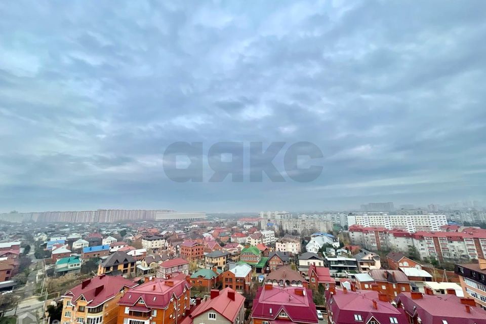 Продаётся 1-комнатная квартира, 53.5 м²