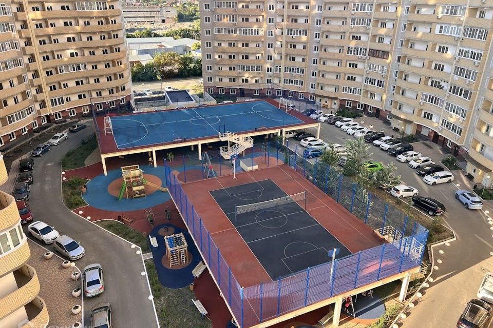 Продаётся 1-комнатная квартира, 59 м²