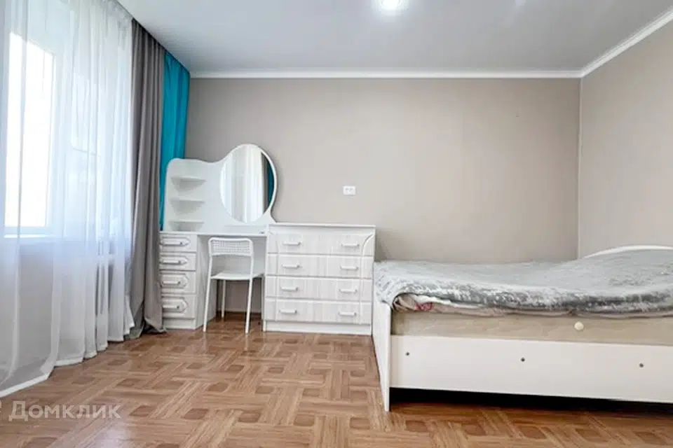 Продаётся 5-комнатная квартира, 113 м²