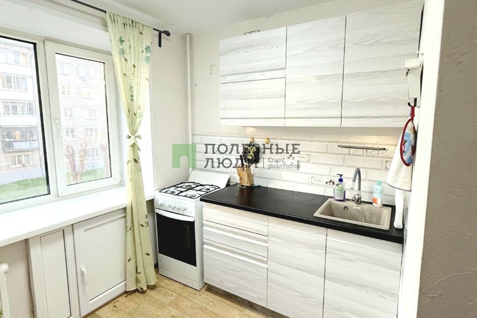 Сдаётся 3-комнатная квартира, 52 м²