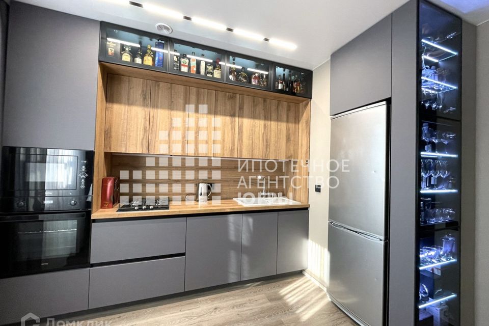 Продаётся 2-комнатная квартира, 54.6 м²
