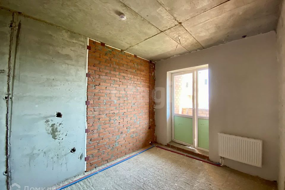 Продаётся 1-комнатная квартира, 37.3 м²
