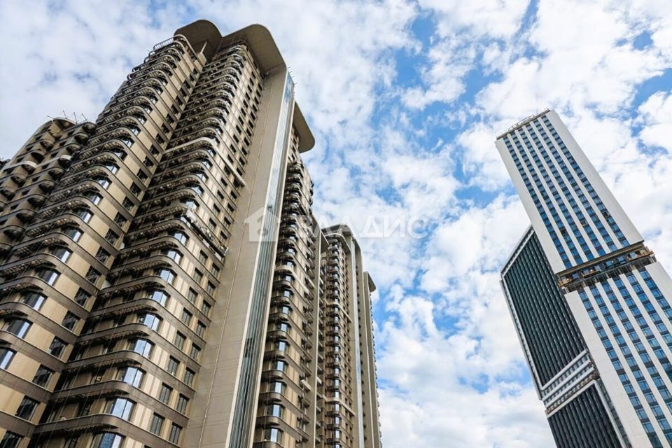 Продаётся 2-комнатная квартира, 74 м²