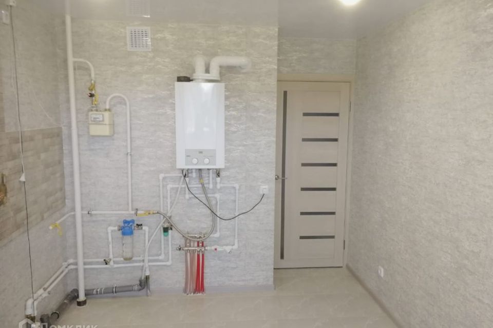 Продаётся 1-комнатная квартира, 41 м²