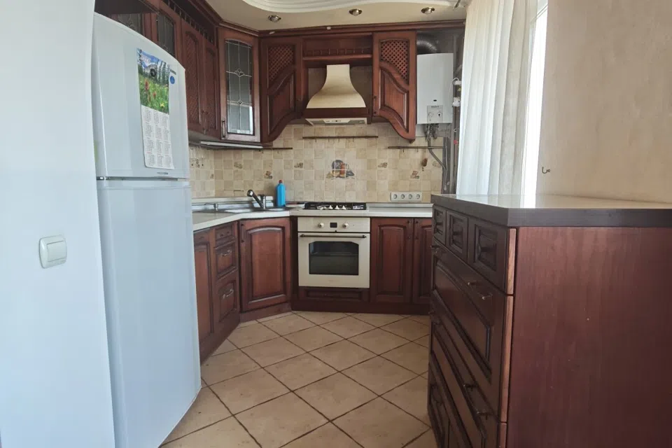 Продаётся 3-комнатная квартира, 58.2 м²