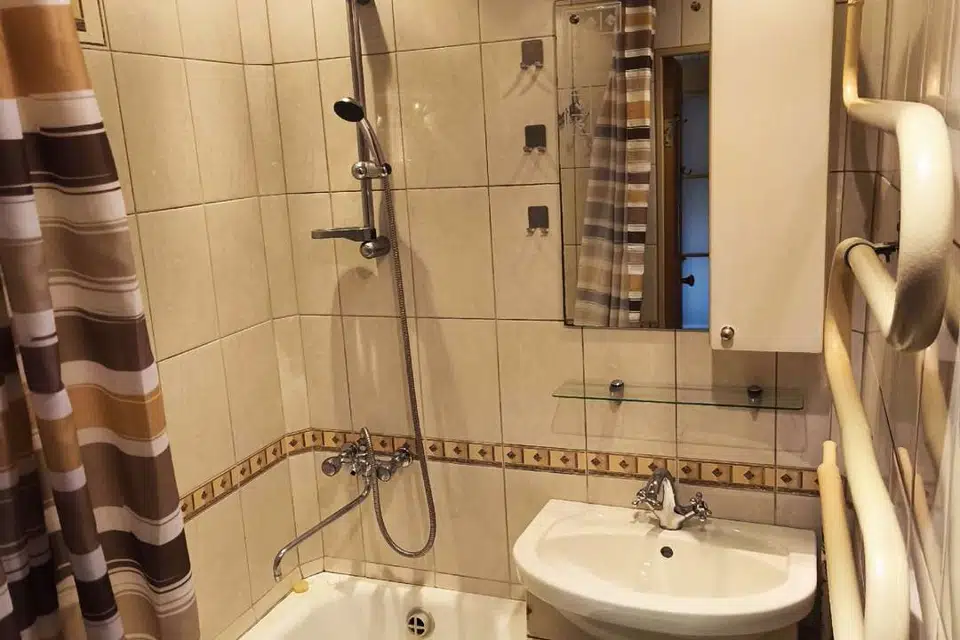 Продаётся 3-комнатная квартира, 58.3 м²