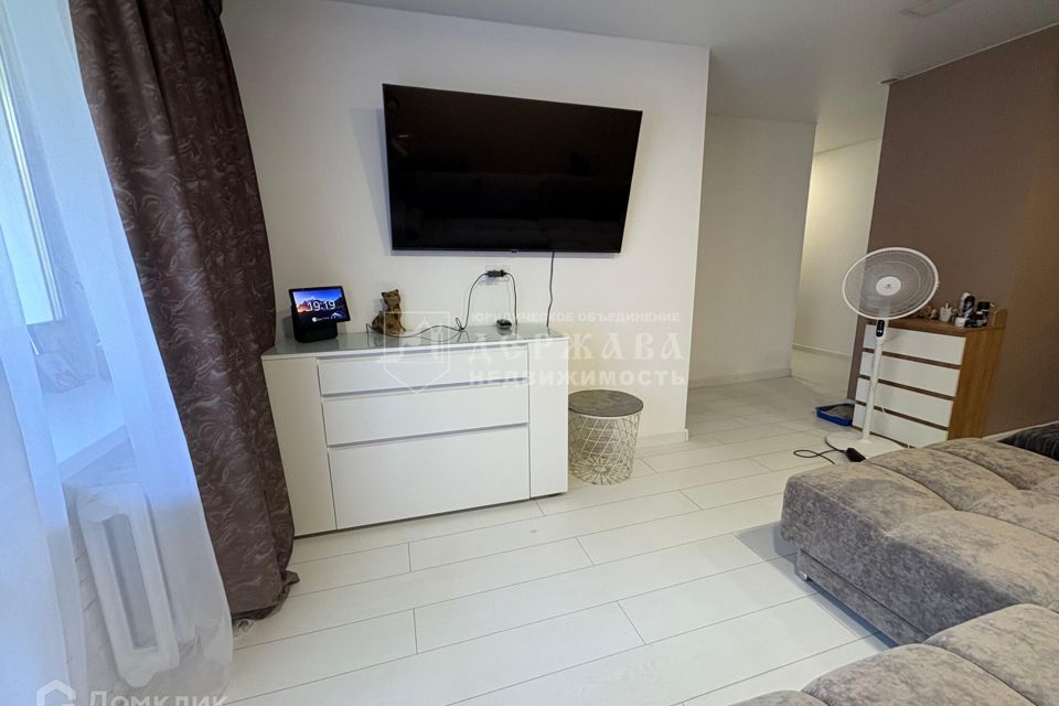 Продаётся 1-комнатная квартира, 32 м²