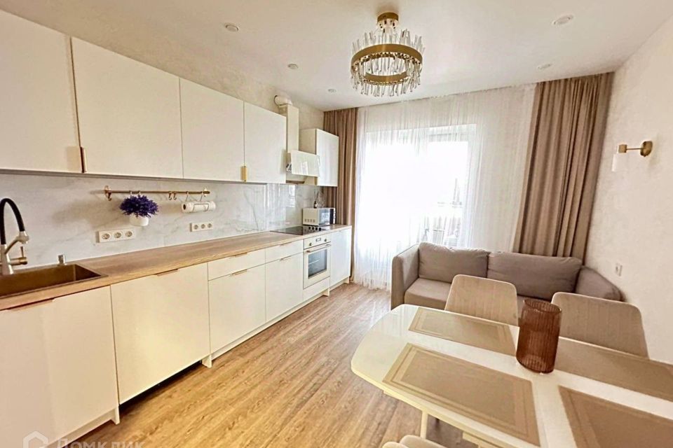 Продаётся 2-комнатная квартира, 59.6 м²
