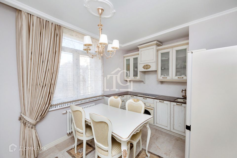 Продаётся 2-комнатная квартира, 57.9 м²