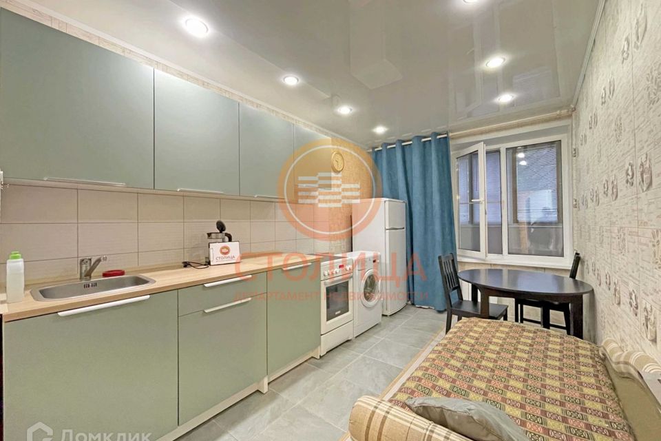 Сдаётся 1-комнатная квартира, 42 м²