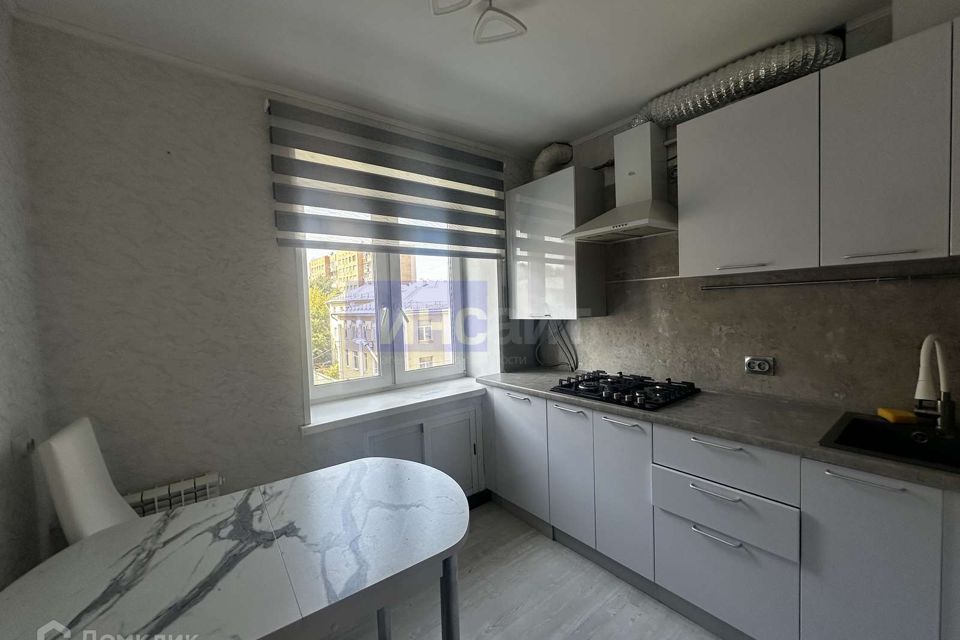 Сдаётся 2-комнатная квартира, 40 м²