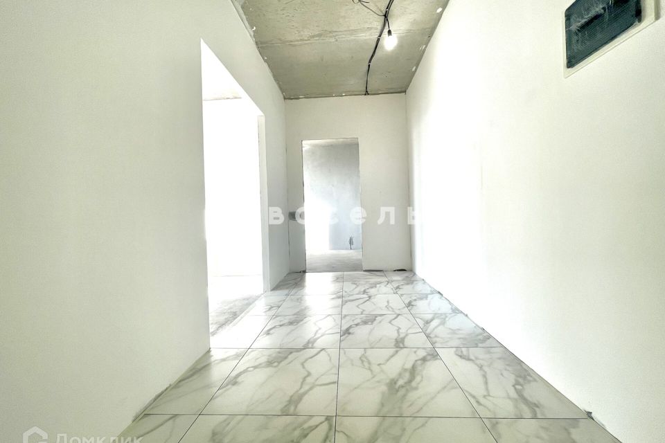 Продаётся 2-комнатная квартира, 56.8 м²