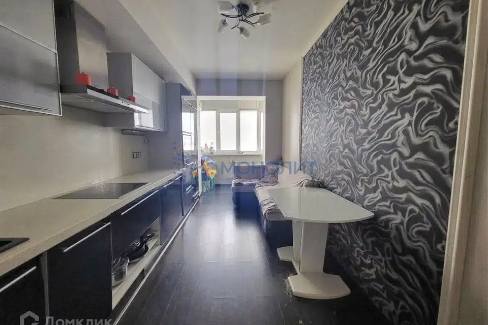 Продаётся 2-комнатная квартира, 65.8 м²